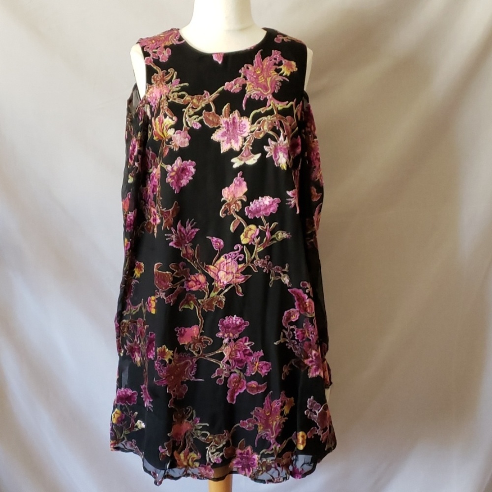 New Velvet burnout Cold shoulder dress